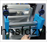 小型颳刀塗(tu)佈機 小型颳刀塗佈機(ji)