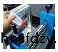 小型(xing)颳刀(dao)塗佈機 小型颳刀塗佈機